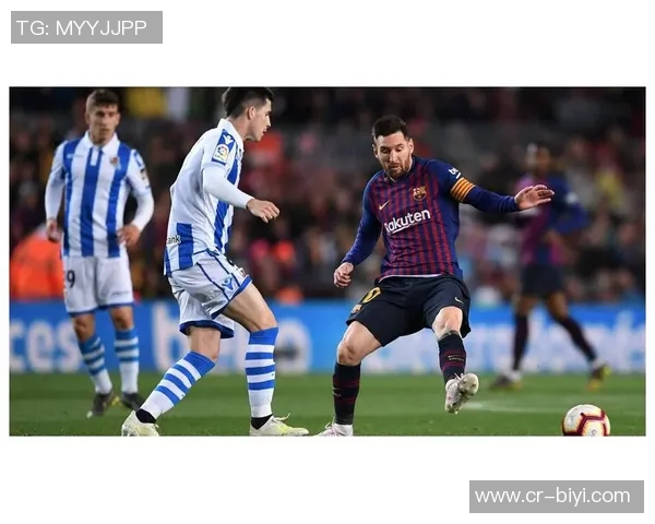 西甲球员开场静止抗议引发热议赛事转播俯瞰球场长达20秒